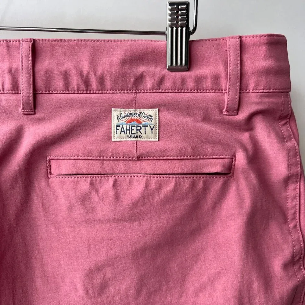 Faherty Men All day shorts , pink, Size 35 B168